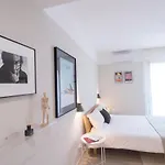 Art I Apartman